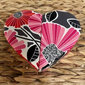 Vera Bradley Cherry Blossoms Heart To Heart Jewelry Case Box.